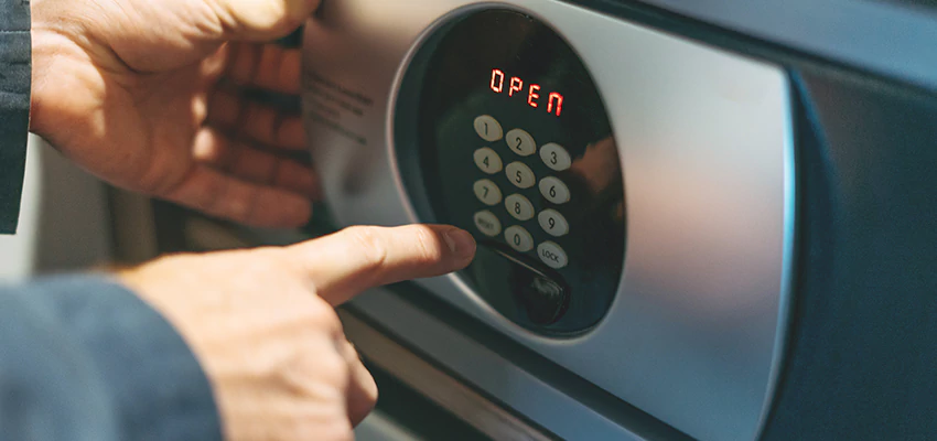 Cash Safe Openers in Porterville, California